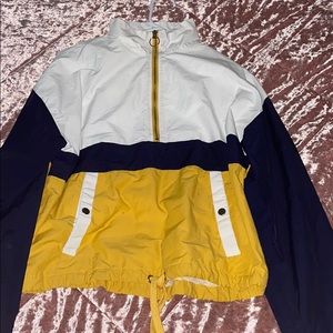HALF ZIP WINDBREAKER